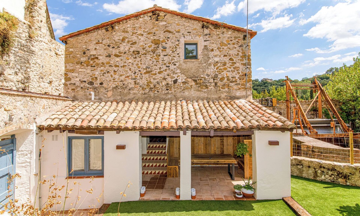 Besalu House | El Molino de Besalú - House with garden