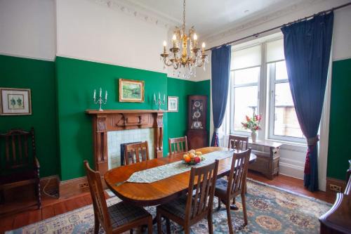 Dowanhill Apartment | Elegant Victorian Apartment in Glasgow's West End