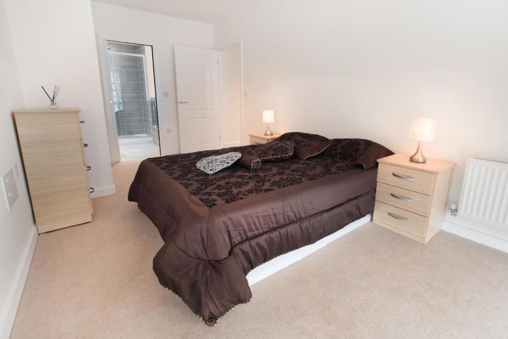 Lansbury House | En Suite Room In Canary Wharf!