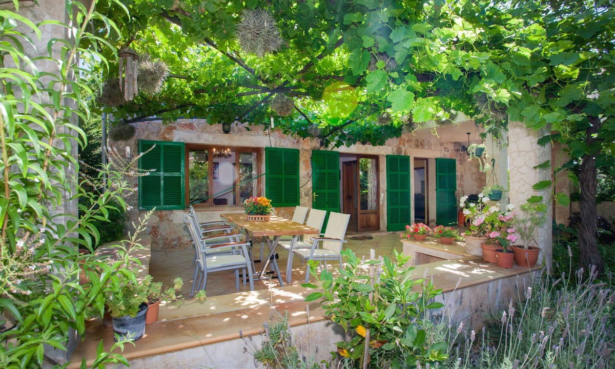S'Arxiduc House | EREMUS - Chalet with private garden in Valldemossa. Free WiFi