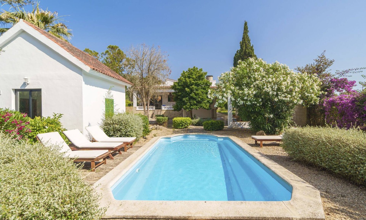 Lloret de Vistalegre House | Es Camp Jeu by Interhome
