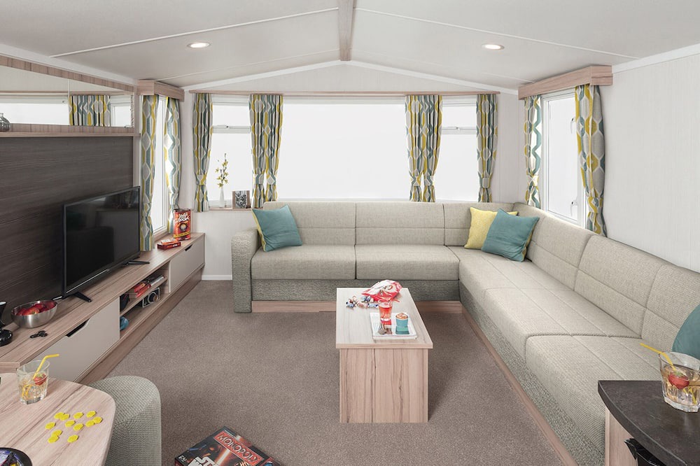 Cockburnspath House | Essential Clover Caravan (Sleeps 4, Dog Friendly)