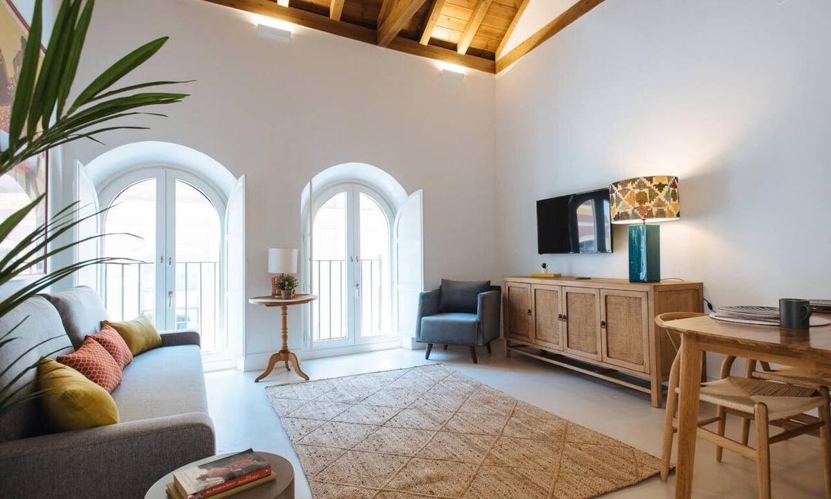 Feria Apartment | Eva Recommends Castellar 2.1 con piscina