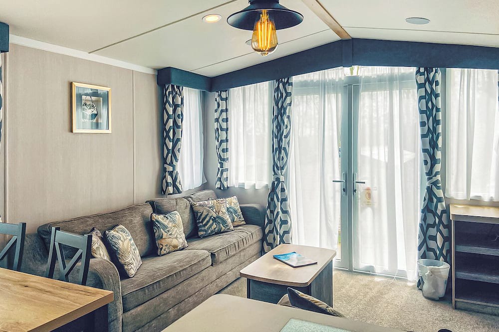 Blackburn House | Excellent caravan with one double and two twin.