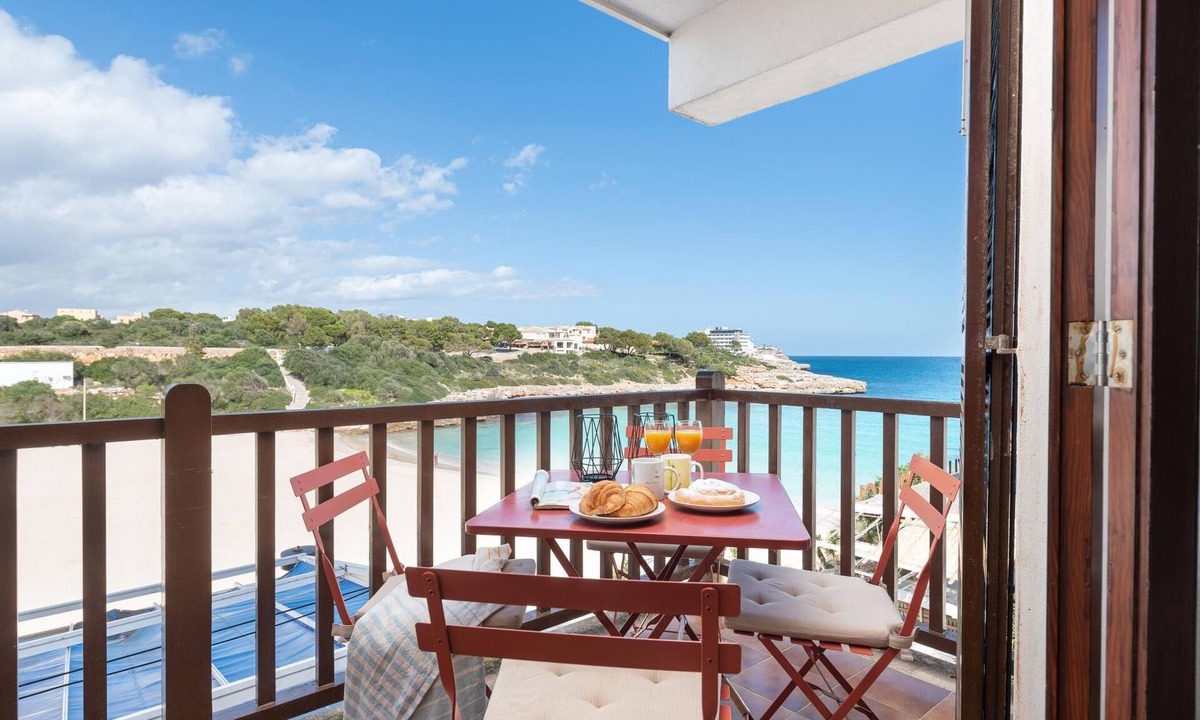 Cala Marcal Apartment | Exclusive Apartment Corb Mari 1 for 6 People at Cala Marçal Beach