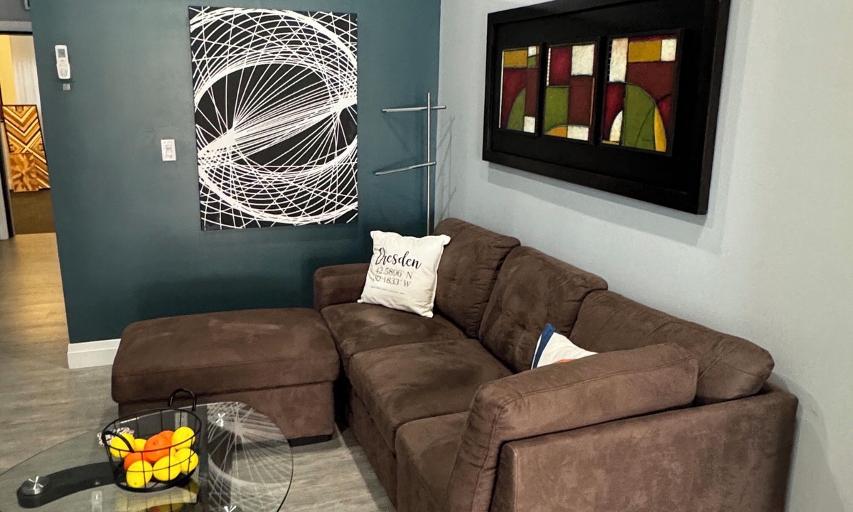 Rodney Apartment | Executive Suite - Marigold Suites - Suite 2