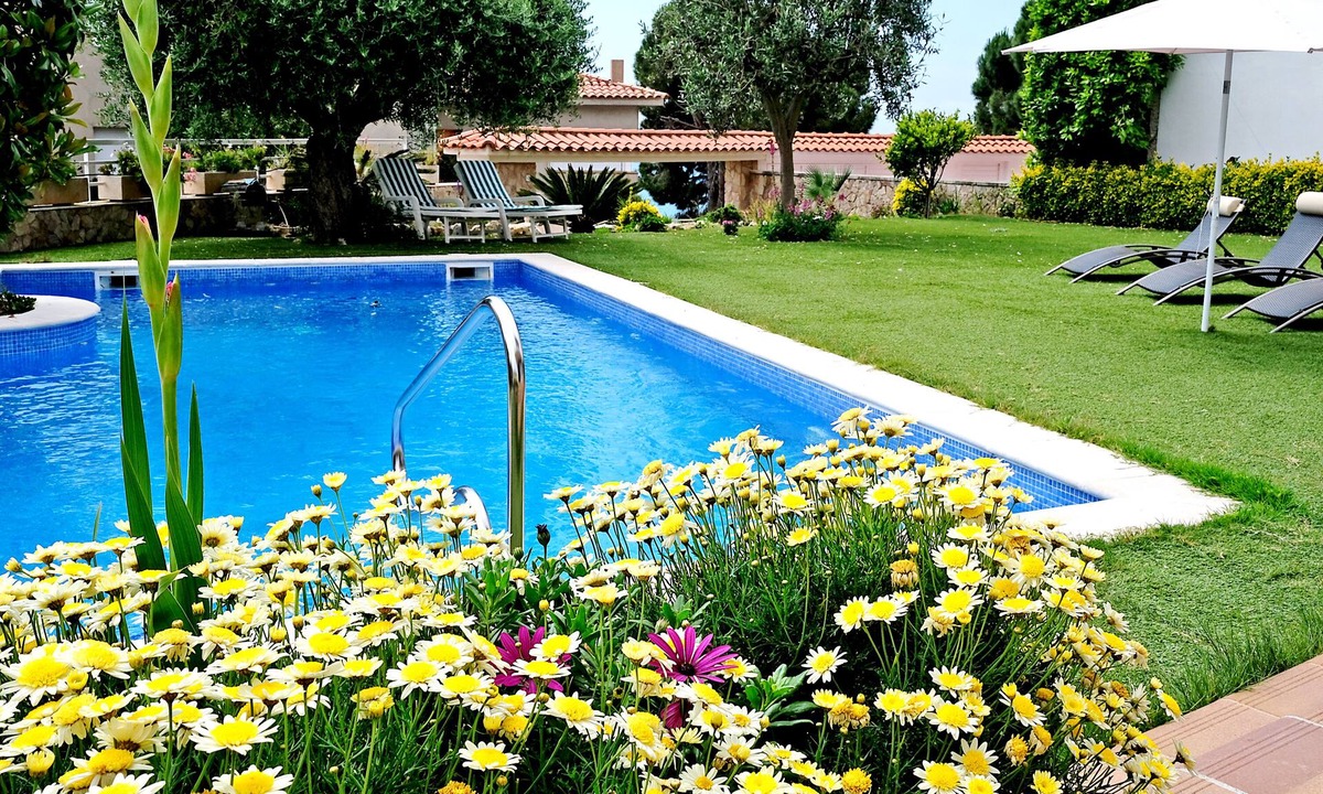 Sant Pol De Mar Villa | Fantastic Villa With Pool in Sant Pol de Mar