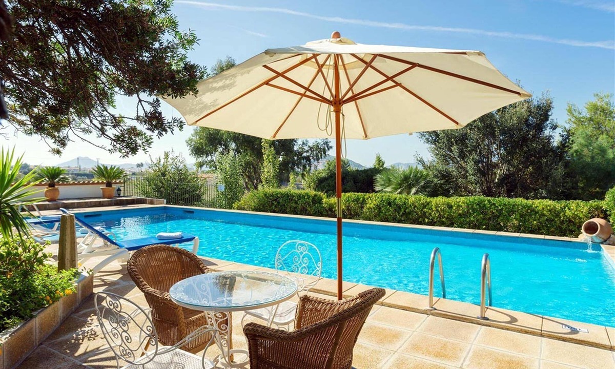 Cala Carbo House | Finca in a fantastic location with stunning views and large pool