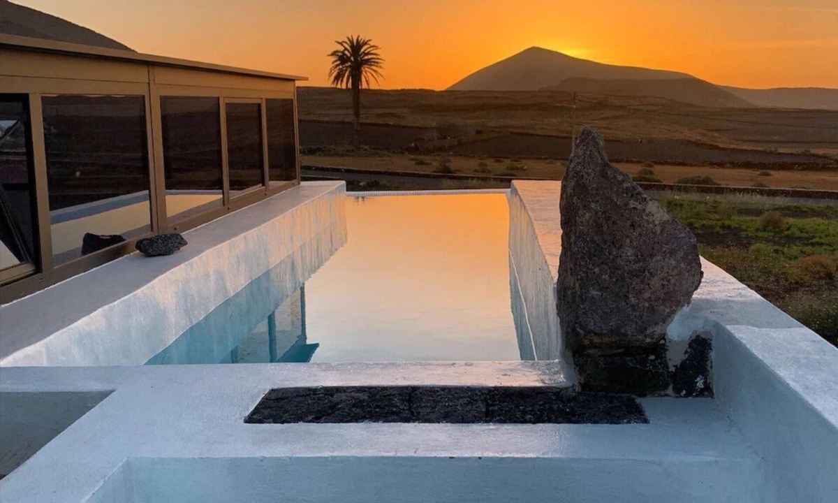 Tinajo Bed & Breakfast | Finca Marisa