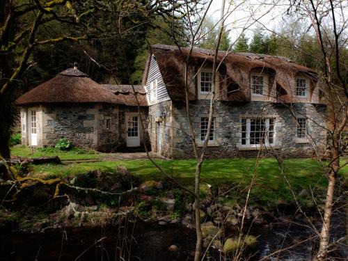 Kirkmichael Villa | Forget Me Not Holiday Cottage