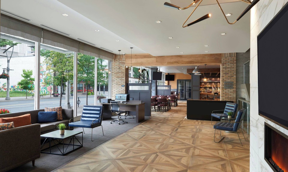 Windsor Hotel | Four Points by Sheraton Windsor Downtown