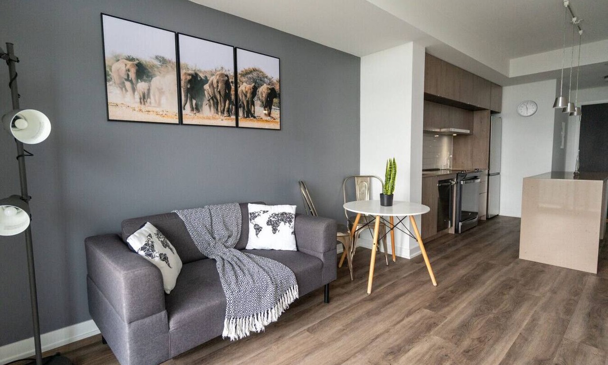 Willowdale Apartment | Fully Furnished One-Bedroom Apartment in Toronto