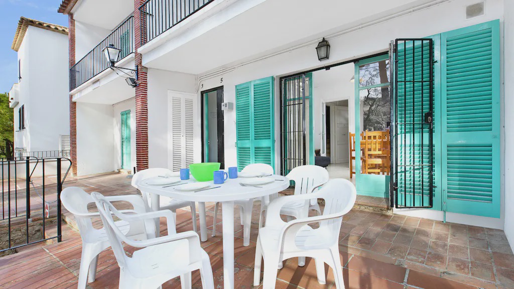 Calella de Palafrugell Apartment | Geranis 1 - Three Bedroom Apartment, Sleeps 7