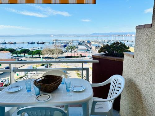 Roses Town Center Apartment | Global Immo 2079 Rocmar