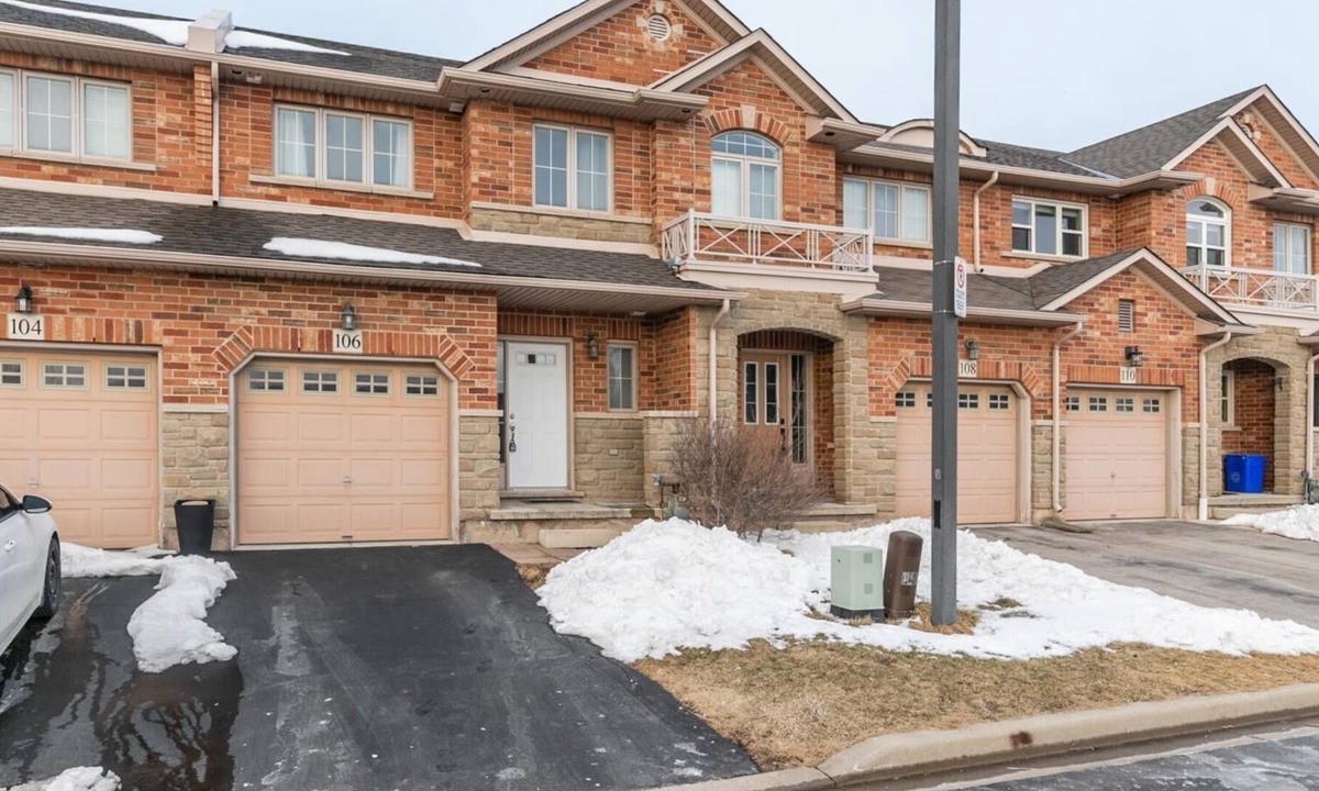 Winona Villa | GLOBALSTAY . Family 3BR 2.5Bath Townhome. Hot Tub, BBQ, Gym