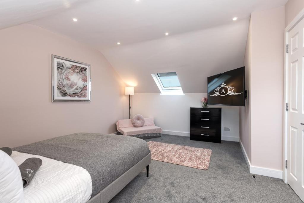 Gillingham Apartment | Grain projects stay Quiet Reliable - Apartment D