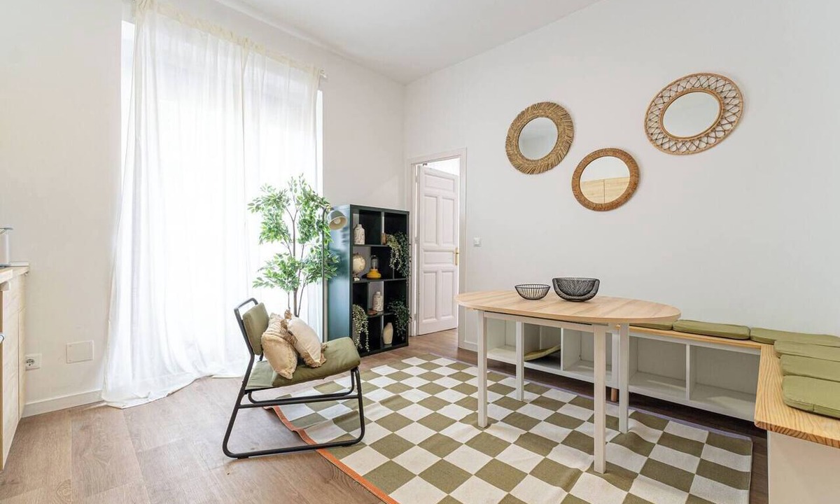 Embajadores Apartment | Green Lavapiés