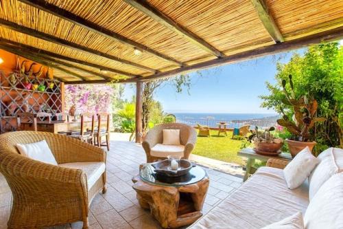 Pantogia Villa | Groove Cottage Porto Cervo