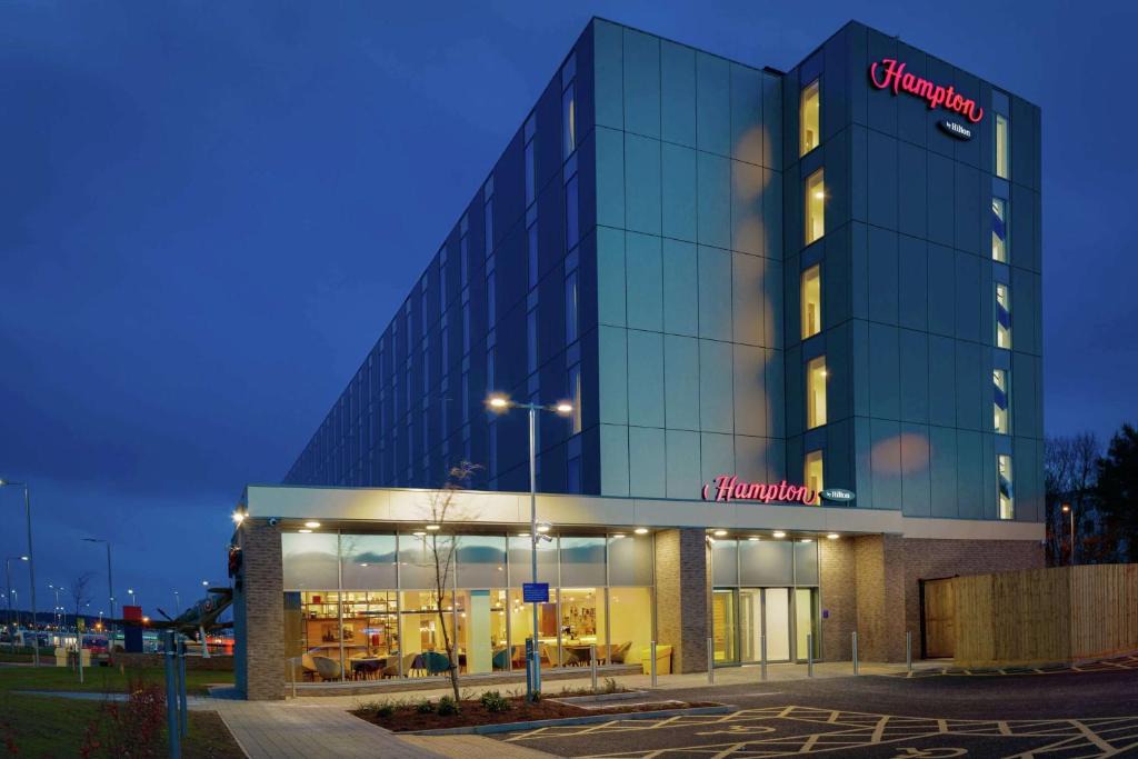 Ingliston Hotel | Hampton By Hilton Edinburgh Airport