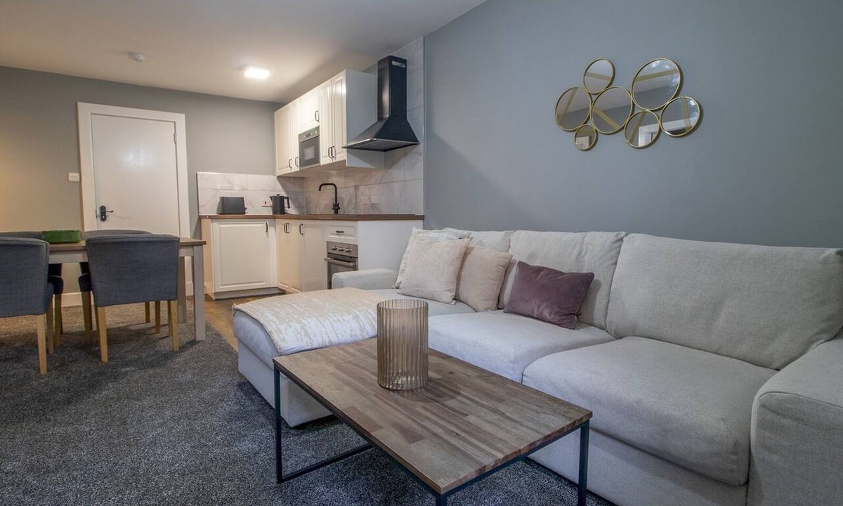 Glasgow Westend Apartment | Happy Haven Home, West End - Pass the Keys