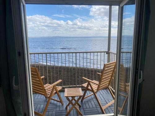 Saltcoats Apartment | Harbour Point Apartment
