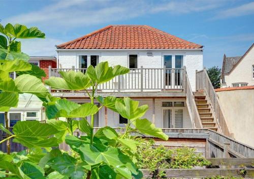 Aldeburgh House | High Tide