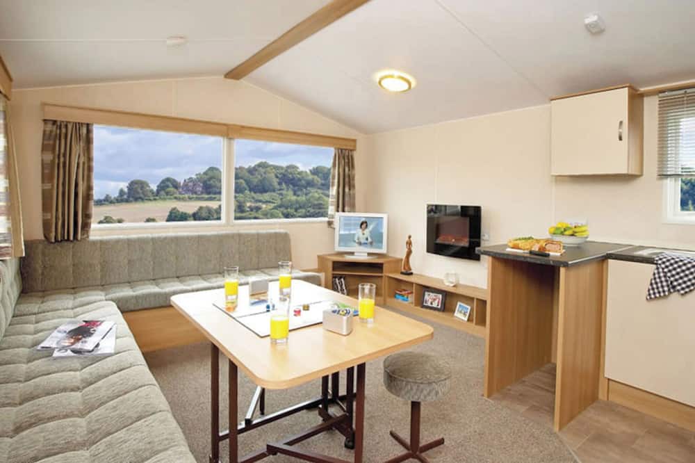 Stranraer House | Highlander 3 Holiday Caravan Gold