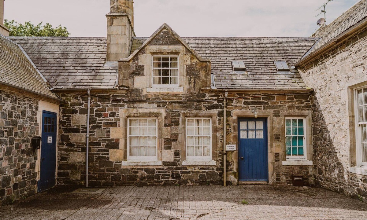 Portpatrick Cottage | Historic Arcadia: Heritage Coachman Lodge on 2000-acre Seaside Estate