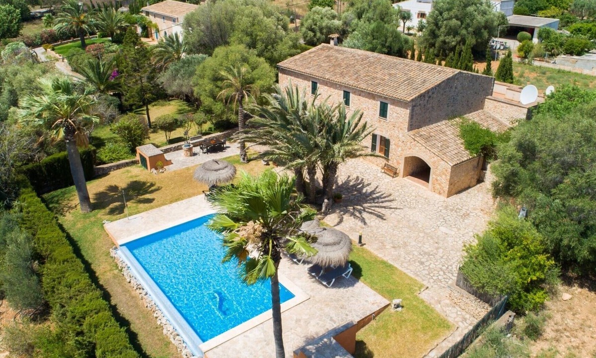 S Horta House | Holiday Home Corso de Shorta for 6 people, beautiful garden with private pool