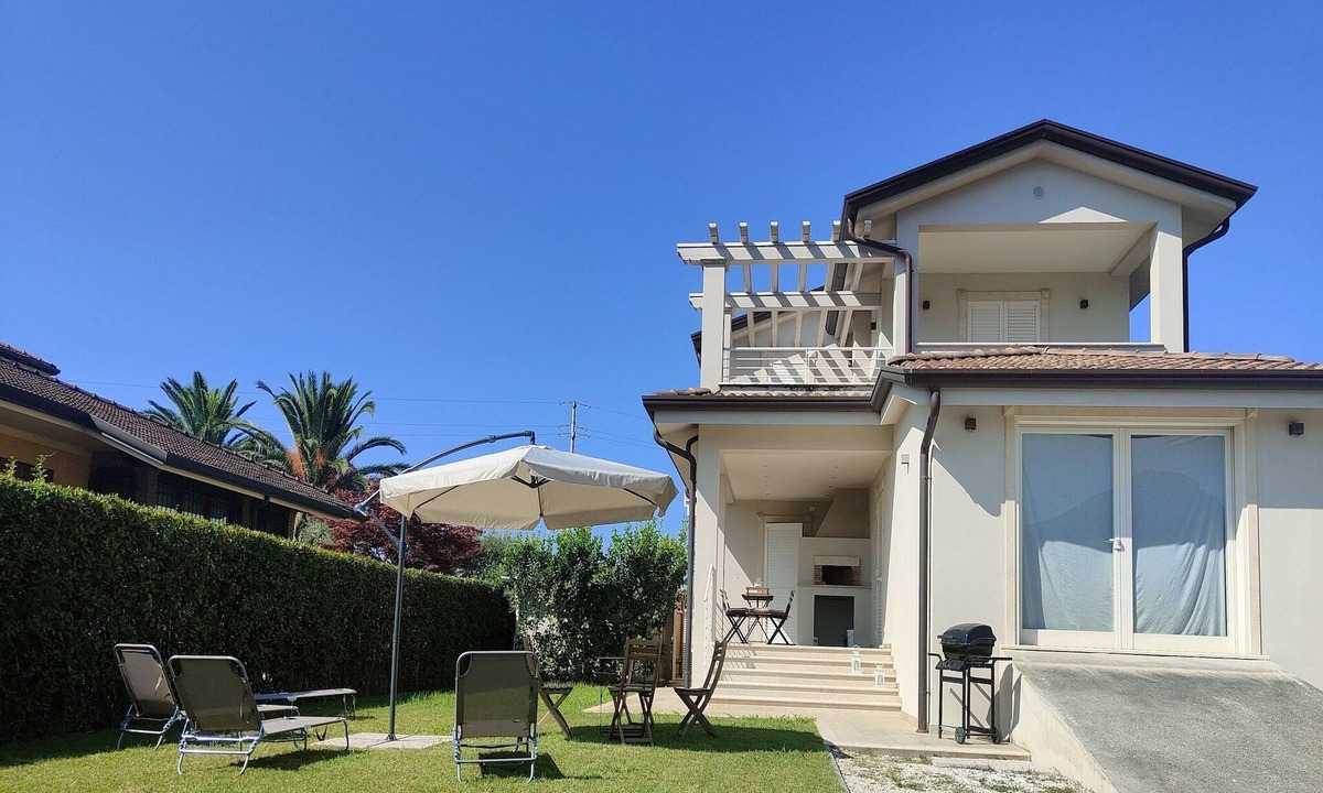 Lido di Camaiore House | Holiday home for 5 Lido di Camaiore