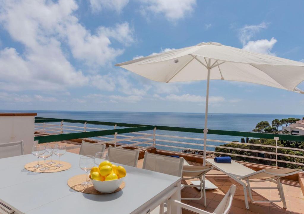 Salionc House | Holiday Home Punta Aromir-2 by Interhome