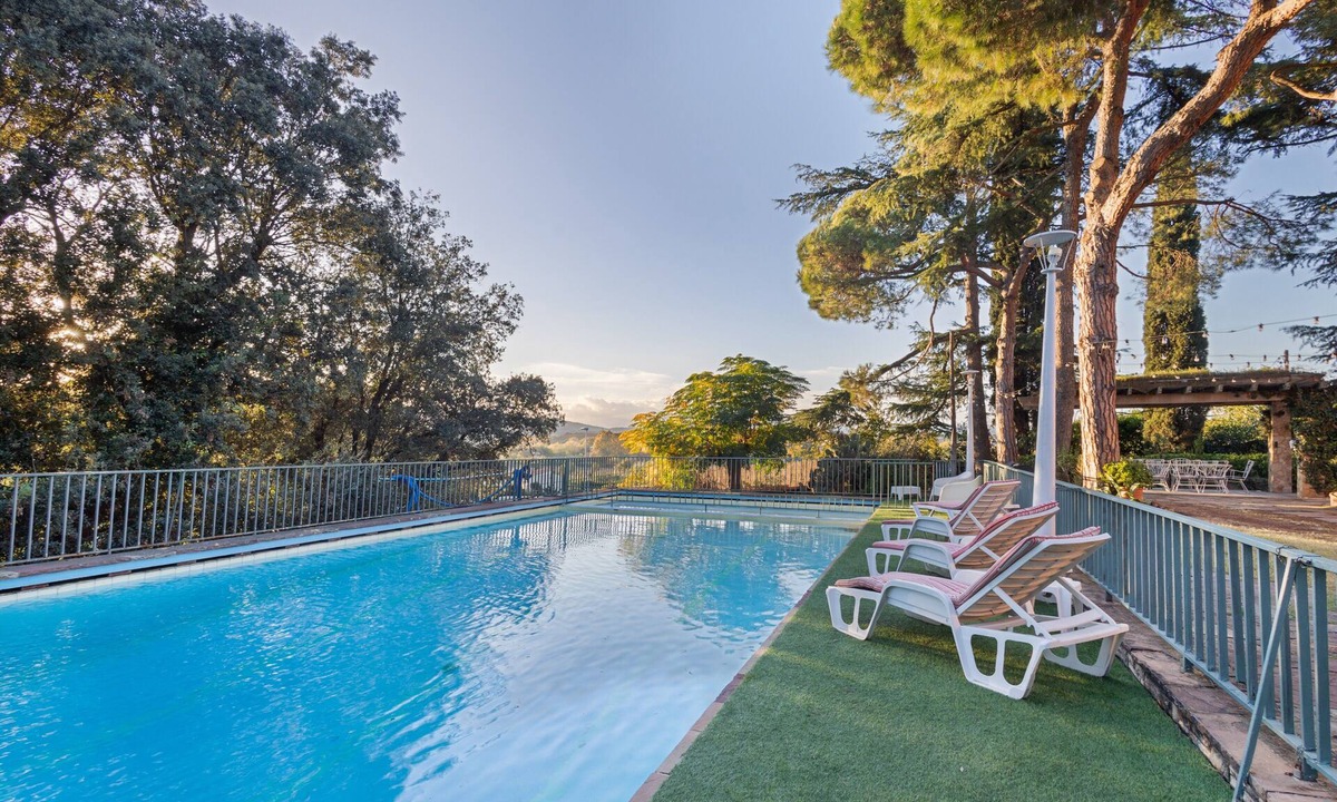 Tordera House | Holiday Home 'Tordera Village' with Mountain View, Private Pool and Wi-Fi