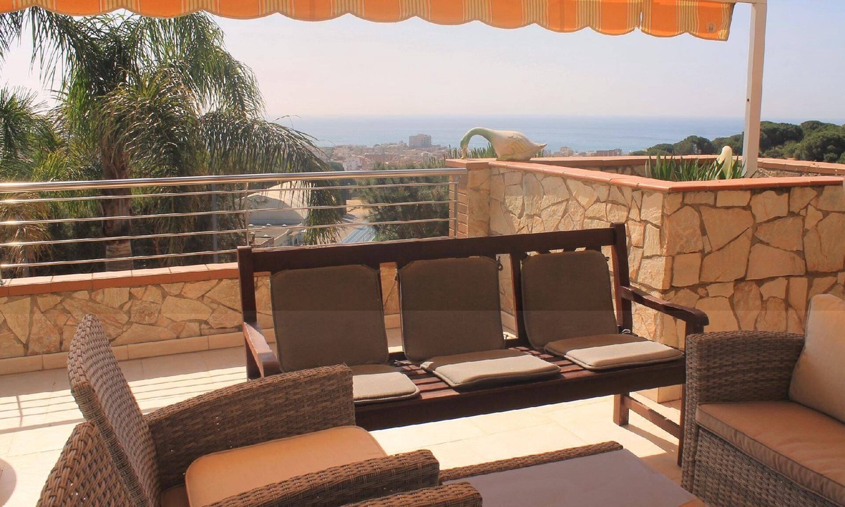 Calella House | Holiday house Calella for 1 - 8 persons with 4 bedrooms - Holiday house