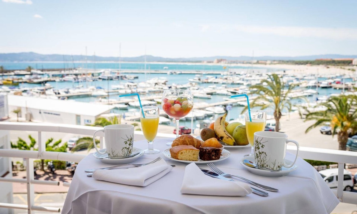 L'Estartit Hotel | Hotel & Diving les Illes