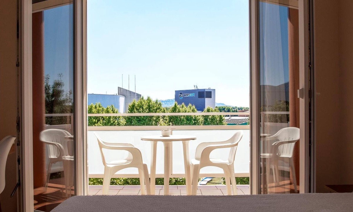 Empuriabrava Hotel | Hotel Silvia