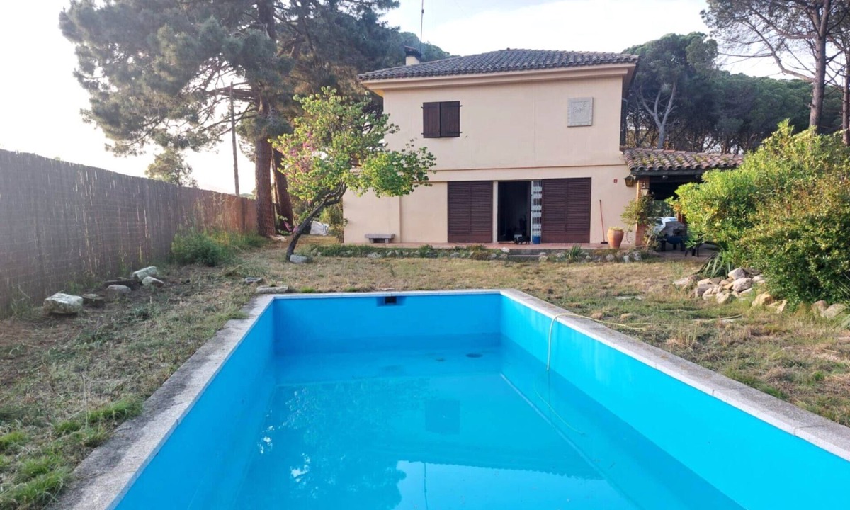Sant Antoni de Calonge House | House with pool for families&children in a pine forest, at 550m from beach