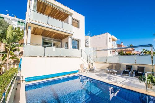 Alcanada House | Ideal Property Mallorca - Villa Alcanada 1