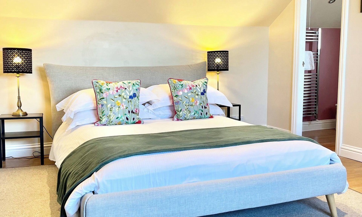 Bedlington House | Inviting Townhouse in Bedlington