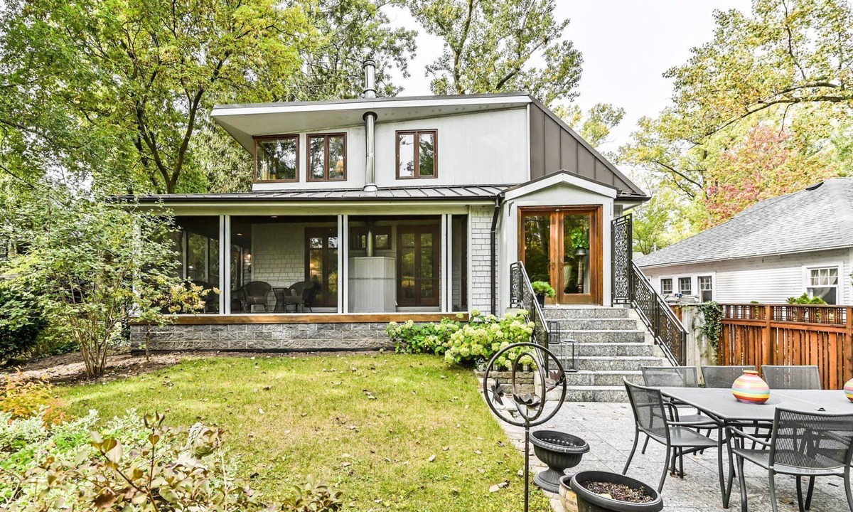 Toronto House | John's Island House on Toronto Island, just minutes from Downtown Toronto