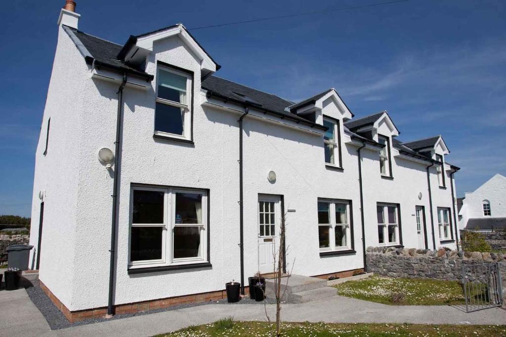 Port Charlotte House | Killinallan Cottage