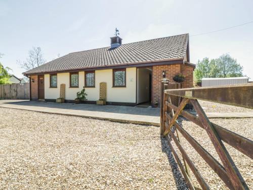 Wattisfield House | Kingfisher