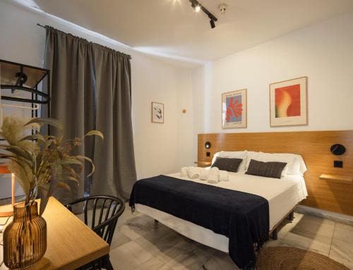 San Vicente House | La Central Sevilla