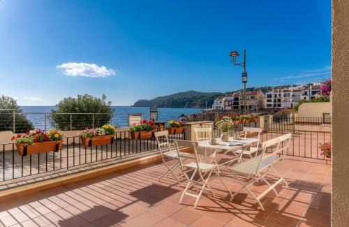 Calella de Palafrugell Apartment | La Terraza del Canadell
