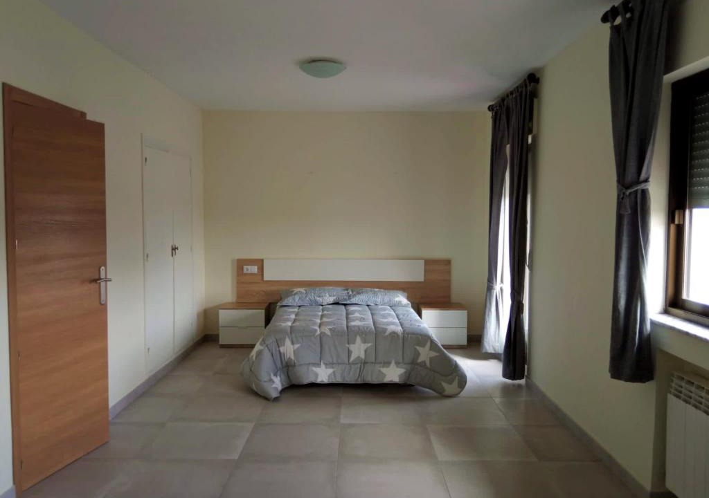 Calvarrasa de Abajo House | La Villa Hostal