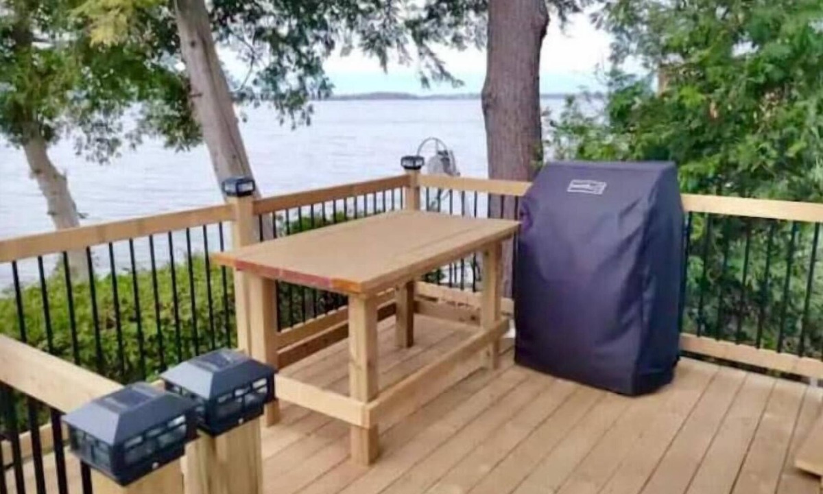 Scugog Cottage | Lakeside Cottage Getaway South Shore Lake Scugog