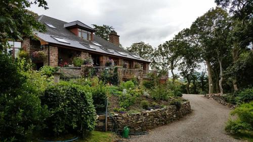 Peel Bed & Breakfast | Langtoft Manor
