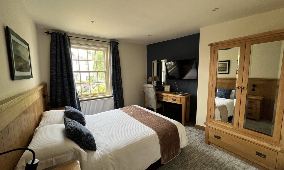 Thrussington Bed & Breakfast | Large Double or Twin Room with En-suite