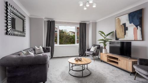 Ayr House | Leeward House - Donnini Apartments