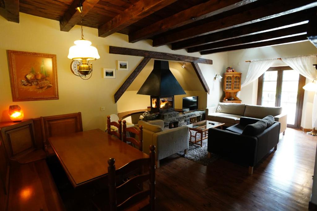 Linsoles Apartment | LINSOLES 44B