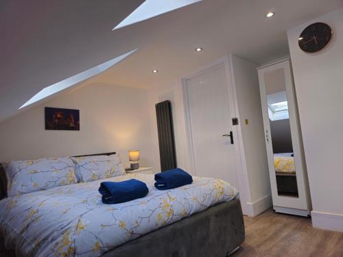 Newham House | London Budget Stay at Forest Gate